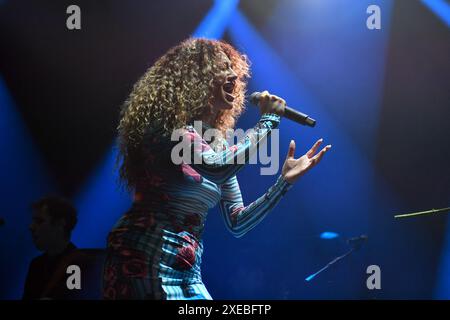 Paris, Frankreich. Juni 2024. Kimberose tritt am 26. Juni 2024 im Zenith in Paris auf. Foto: Christophe Meng/ABACAPRESS. COM Credit: Abaca Press/Alamy Live News Stockfoto