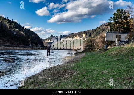 Die Elbe bei Schmilka in der Sächsischen Schweiz 2 Stockfoto