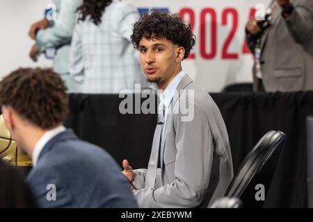 New York, USA. Juni 2024. Zaccharie Risacher wird vor der ersten Runde des NBA Draft 2024 am 26. Juni 2024 im Barclays Center in Brooklyn, New York, gesehen. (Foto: Lev Radin/SIPA USA) Credit: SIPA USA/Alamy Live News Stockfoto