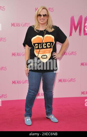 London, Großbritannien. Juni 2024. Rebell Wilson bei der Pressenacht „Mean Girls the Musical“ im Savoy Theatre, The Strand, am Mittwoch, den 26. Juni 2024 in London, England, Großbritannien. CAP/CAN © CAN/Capital Pictures Credit: Capital Pictures/Alamy Live News Stockfoto