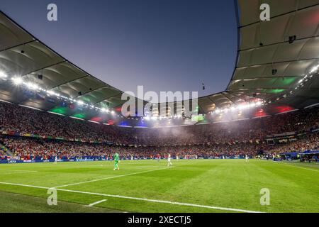 Hamburg, Deutschland. Juni 2024. Das Volksparkstadion, das während des UEFA Euro 2024 in der Gruppe F zwischen Tschechien und der Türkei in Hamburg zu sehen war. Quelle: Gonzales Photo/Alamy Live News Stockfoto