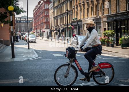 LONDON, 26. JUNI 2024: Chiltern Street in Marylebone. Gehobenes Gebiet und Wahrzeichen des W1 Central London Stockfoto