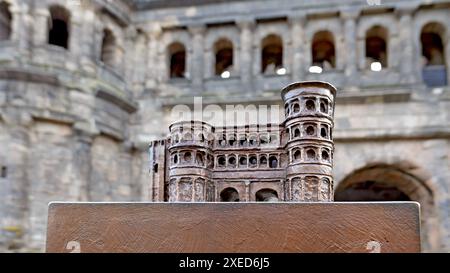 Bronze der Porta Nigra Stockfoto