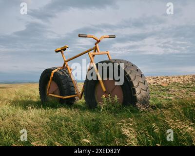 Große industrielle Radskulptur am Coldstone Cut Quarry Greenhow Hill von Hansons Quarry Workers zur Feier der Tour de France 2014 in Yorkshire Stockfoto