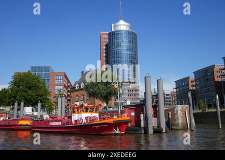 Feuerwehrboot der Hamburger Feuerwehr Stockfoto