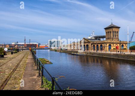 Forth Ports Authority Building, Port of Leith, Albert Dock Basin in Edinburgh, Schottland, Großbritannien. Stockfoto