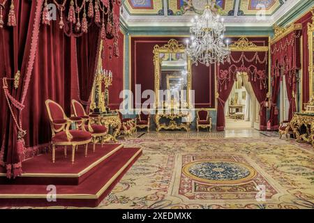 Thronsaal im Königspalast von Aranjuez, Residenz der Könige von Spanien. Gemeinschaft Madrid, Spanien, Europa. Stockfoto