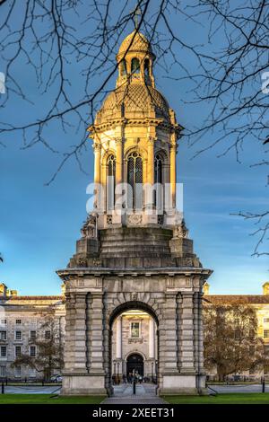 Architektur des Trinity College, Campanile Tower. Dublin. Irland. Stockfoto