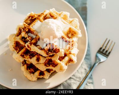 Ricotta-Käsewaffeln oder Waffeln Stockfoto