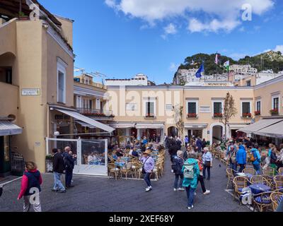 Piazzetta di Capri, Hauptplatz in der Stadt Capri Campanian Archipel, Italien Stockfoto