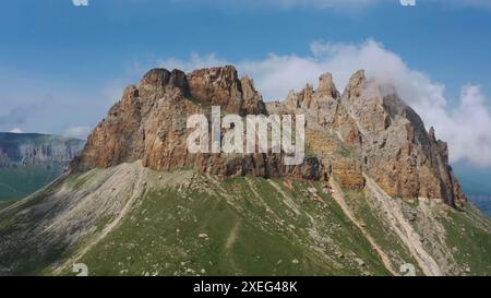 Schwiegerzähne Kaukasus-Berg Stockfoto