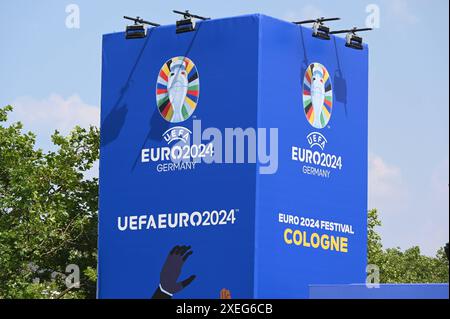 Eingang zur Fanzone bei der Fussball EM Euro2024 *** Eingang zur Fanzone bei Euro2024 Stockfoto