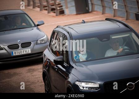 Sanxenxo, Spanien. März, 15. März 2024 der emeritierte König kommt an Bord der Bribón zur Ausbildung. Quelle: Xan Gasalla/Alamy Live News. Stockfoto