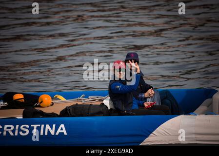 Sanxenxo, Pontevedra, Spanien. März, 15., spanische Infantin Elena auf dem Schnellboot 'Cristina', das mit dem König segelt. Quelle: Xan Gasalla/Alamy Live News Stockfoto