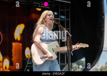 Melissa Brooks – die Aquadolls treten am 2. Tag des BottleRock Napa Valley auf der Napa Valley Expo am 25. Mai 2024 in Napa, Kalifornien, auf. Foto: Chris Tuite/ Stockfoto