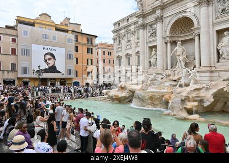 Eurore, Italien, Rome fontana di trevi und kolosseum Stockfoto