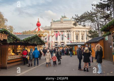 Burgtheater, Wien Österreich. Weihnachtsmarkt. Stockfoto