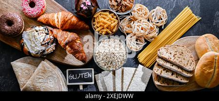 Zusammensetzung mit einer Vielzahl von glutenhaltigen Lebensmitteln. Stockfoto