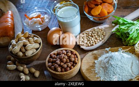 Zusammensetzung mit gängigen Lebensmittelallergenen einschließlich Ei Stockfoto