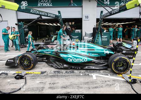 Spielberg, Autriche. Juni 2024. Aston Martin F1 Team, Ambiente während des Formel 1 Qatar Airways Grand Prix 2024 von Österreich, 11. Runde der Formel 1 Weltmeisterschaft 2024 vom 28. Bis 30. Juni 2024 auf dem Red Bull Ring, in Spielberg, Österreich - Foto Xavi Bonilla/DPPI Credit: DPPI Media/Alamy Live News Stockfoto