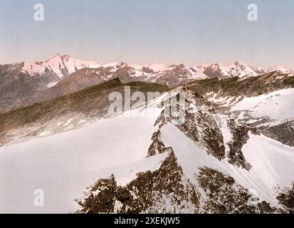 Hohe Tauern, Blick vom Sonnblick, Tirol, früher Österreich-Ungarn, heute Österreich, historisch, digital restaurierte Reproduktion von einer Vorlage aus dem 19. Jahrhundert, Datum nicht angegeben Stockfoto