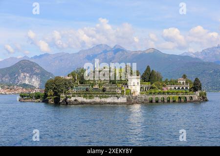 Der barocke Garten im italienischen Stil auf der Isola Bella, einer der Borromäischen Inseln des Lago Maggiore in Norditalien Stockfoto