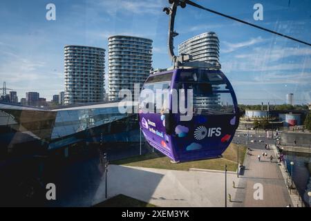 London Cable Car, auch bekannt als Dangleway, Docklands, London, Großbritannien; England Stockfoto