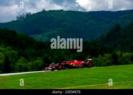 Spielberg, Autriche. Juni 2024. 16 LECLERC Charles (mco), Scuderia Ferrari SF-24, Action während des Formel 1 Qatar Airways Austrian Grand Prix 2024, 11. Runde der Formel-1-Weltmeisterschaft 2024 vom 28. Bis 30. Juni 2024 auf dem Red Bull Ring, in Spielberg, Österreich - Foto DPPI Credit: DPPI Media/Alamy Live News Stockfoto