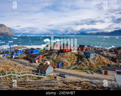 Die Stadt Uummannaq im Nordwesten von Grönland, Königreich Dänemark. Stockfoto