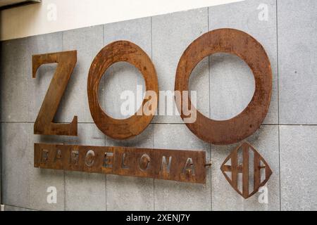 Eintrittsschild zum Zoo, Parc de la Ciutadella, barcelona, spanien. Stockfoto