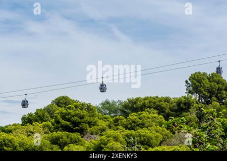 Die Seilbahn Montjuic überblickt barcelona, spanien. Stockfoto