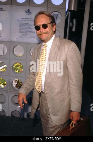 Martin Mull ist verstorben. Martin Mull Circa 1980 Credit: Ralph Dominguez/MediaPunch Stockfoto