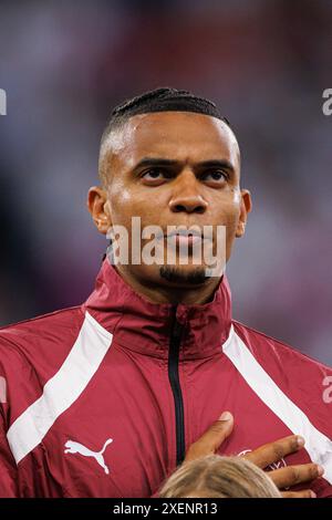 Frankfurt, Deutschland. Juni 2024. Manuel Akanji (Schweiz) wurde während des Spiels der UEFA Euro 2024 zwischen Nationalmannschaften der Schweiz und Deutschlands im Deutsche Bank Park gesehen. Endnote : Schweiz 1:1 Deutschland (Foto: Maciej Rogowski/SOPA Images/SIPA USA) Credit: SIPA USA/Alamy Live News Stockfoto