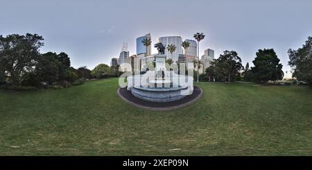 360 Grad Panorama Ansicht von Gouverneur Phillip Fountain, Captain Arthur Phillip Statue, 1897, und die Skyline von Sydney CBD von den Royal Botanical Gardens, Sydney 360-Grad-Panorama