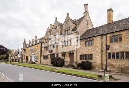 Cottages im wunderschönen Cotswold Dorf Broadway Stockfoto
