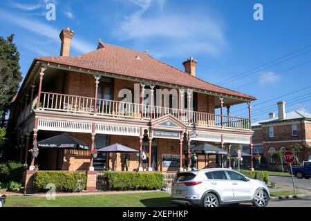 Paterson Lodge Bed and Breakfast Hotel, 19. Jahrhundert Architektur des ehemaligen Bankgebäudes in Paterson, Dorf in New South Wales, Australien Stockfoto