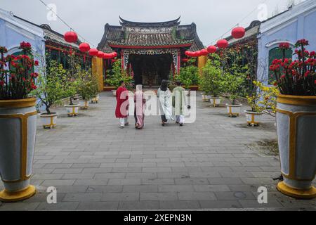 Hoi an, Vietnam - 8. Februar 2024: Hoi Quan Hai Nam, Versammlungssaal der Hainan Chinese Congregation, Hoi an Old Quarter Stockfoto