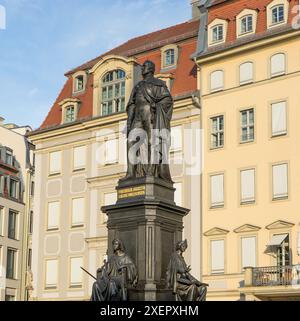 Denkmal für Friedrich August II. In Dresden am Neumarkt Stockfoto