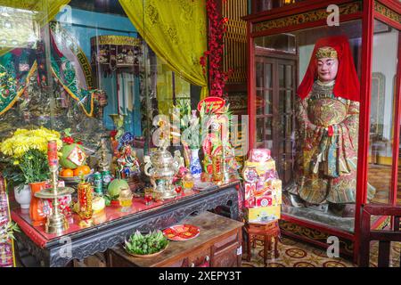 oi an, Vietnam - 8. Februar 2024: Innenraum des Quan Cong Tempels. Hoi An Alte Stadt, Provinz Quang Nam Stockfoto