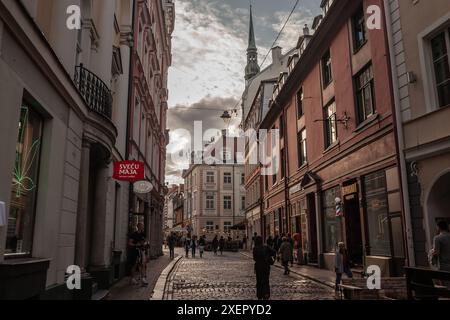 Bild der Audelu iela Straße in der Altstadt von riga. Vecriga („Old Riga“) ist das historische Zentrum und ein Viertel (als Vecpilseta) von Riga, Latv Stockfoto