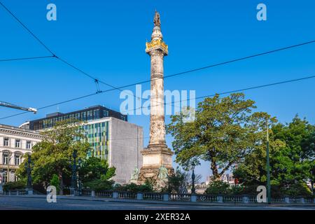 7. Juni 2024: Die Kongresssäule, eine monumentale Säule am Congresplein in Brüssel, Belgien, zum Gedenken an die Gründung des belgischen Konstits Stockfoto