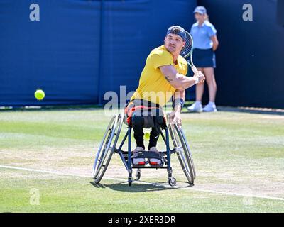 Eastbourne, Großbritannien. Juni 2024. Alfie HEWETT (GBR) schlägt Gustavo FERNANDEZ (ARG) (PIC) während des Rothesay International Tennis Tournament im Devonshire Park, Eastbourne, East Sussex, UK. Quelle: LFP/Alamy Live News Stockfoto