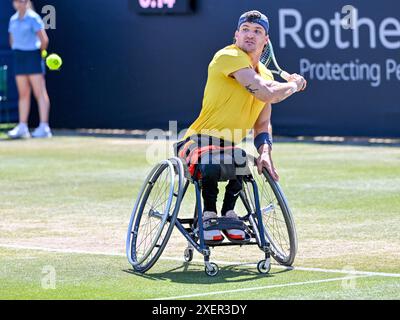 Eastbourne, Großbritannien. Juni 2024. Alfie HEWETT (GBR) schlägt Gustavo FERNANDEZ (ARG) (PIC) während des Rothesay International Tennis Tournament im Devonshire Park, Eastbourne, East Sussex, UK. Quelle: LFP/Alamy Live News Stockfoto