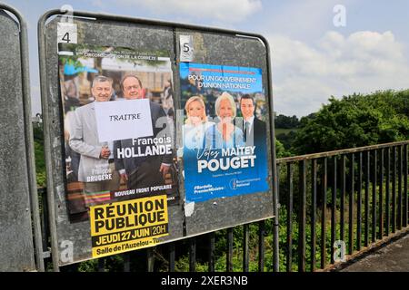 Corrèze, Frankreich. Juni 2024. Francois Hollande nannte einen „Verräter“. Der ehemalige Präsident der Französischen Republik ist Kandidat bei den Parlamentswahlen vom 30. Juni und 7. Juli 2024 in Corrèze. Hier wurde auf seinem Wahlplakat die Qualifikation „Verräter“ hinzugefügt. Francois Hollande ist Teil der Wahlkoalition „neue Volksfront“. Corrèze, Limousin, Frankreich, Europa. Foto: HM Images/Alamy Live News. Stockfoto