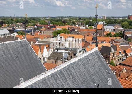 Aus der Vogelperspektive vom Dach Grote kerk in der mittelalterlichen niederländischen hansestadt Zwolle Stockfoto