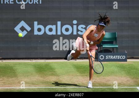 Bad Homburg, Hessen, Deutschland. Juni 2024. Hao-Ching Chan (TPE) dienen während der BAD HOMBURG OPEN präsentiert von SOLARWATTT- WTA500 - Womens Tennis (Credit Image: © Mathias Schulz/ZUMA Press Wire) NUR REDAKTIONELLE VERWENDUNG! Nicht für kommerzielle ZWECKE! Stockfoto