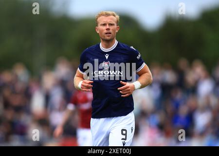 Gayfield Park, Arbroath, Großbritannien. Juni 2024. Fußballbegeisterte vor der Saison, Arbroath gegen Dundee; Curtis Main of Dundee Credit: Action Plus Sports/Alamy Live News Stockfoto