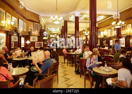 Cafe Tortoni. Avenida de Mayo. Buenos Aires. Argentinien. Stockfoto