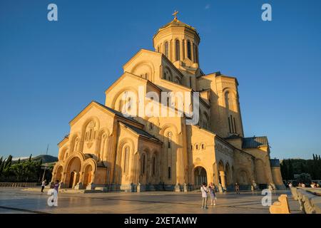 Tiflis, Georgien - 23. Juni 2024: Die Dreifaltigkeitskirche von Tiflis in Georgien. Stockfoto