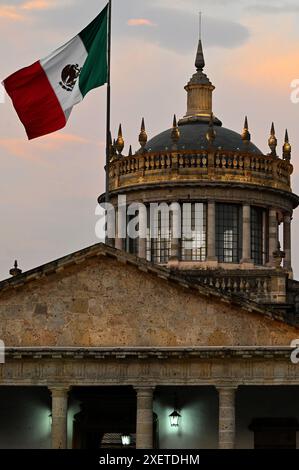 GUADALAJARA, JALISCO, MEXIKO: Das 1810 eröffnete Hospicio Cabañas (Cabanas Hospice), auch bekannt als Museo Cabañas, war ursprünglich ein Waisenhaus und Krankenhaus. Stockfoto